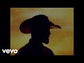 Maluma - El Vallenato (Official Video)