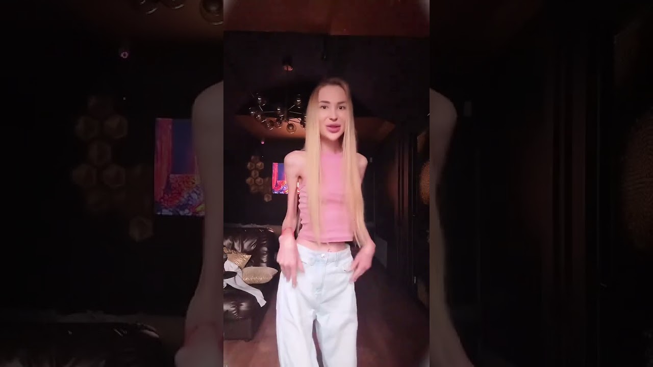 А я гуляю😹