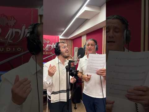 Bentzi Stein Haim Israel Recording A New Song In Studio בנצי שטיין חיים ישראל שיר חדש