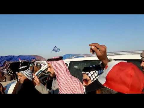 الشيخ غزوان علي المنشد مع المتظاهرين في خط السريع البطحا
