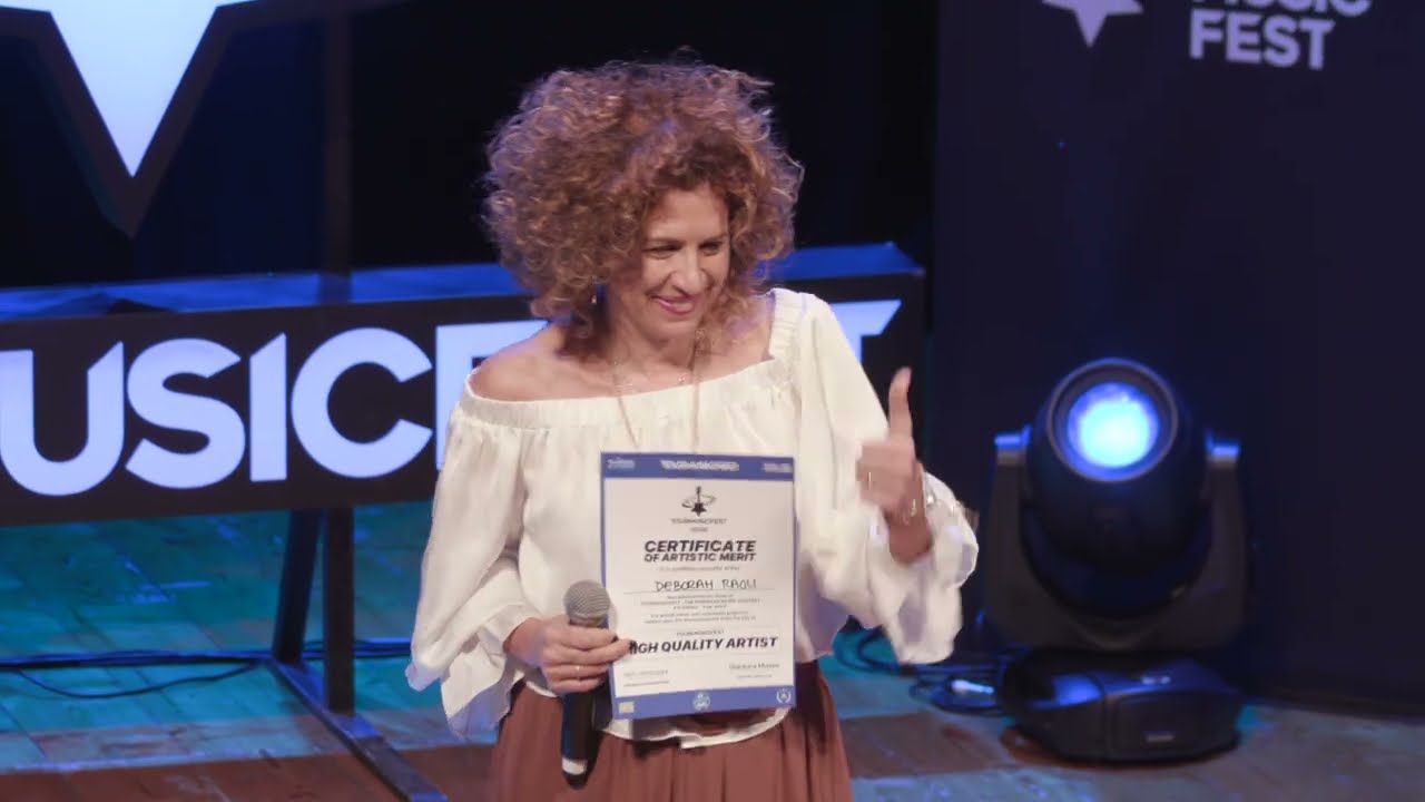 LA CONTRADA DEL DIAVOLO  Deborah Raoli (finalista Tour Music Fest)