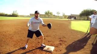 ▶ How to Cover the Bag and Turn a Double Play With MLB Infielder Ryan Roberts