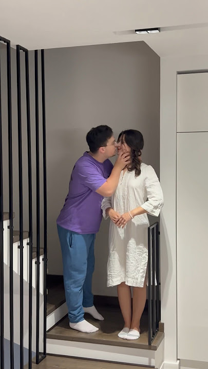 🤯Oare ce piesă cântă pe fundal?!  #orangeblue