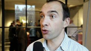 Bruno Peelman, Familiehulp, Enthousiast Over Dvdz