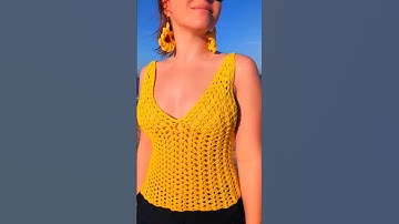 The perfect crochet top for summer! 💛☀️