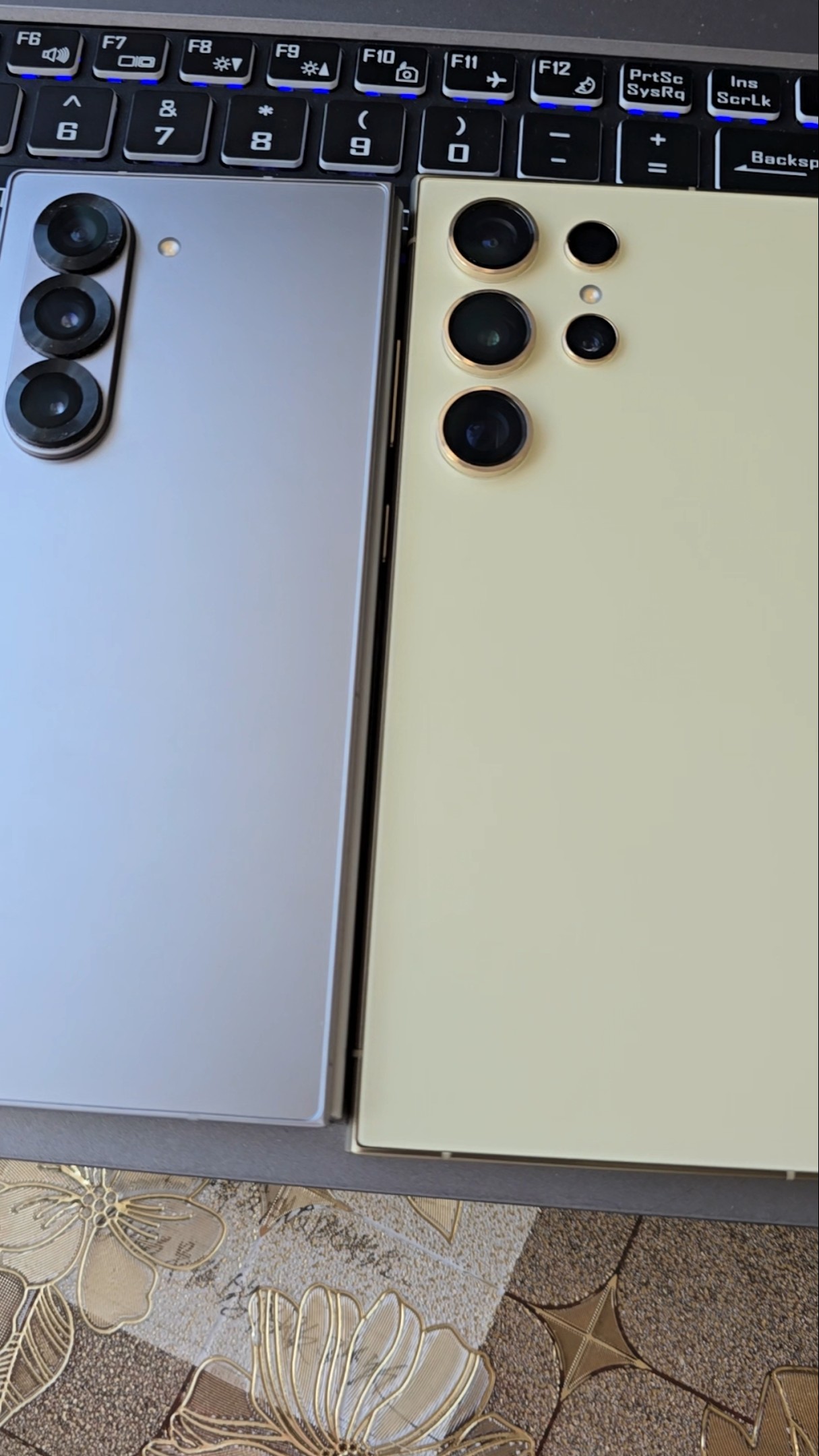 The 24u generation may be the last generation of right-angle screens, and the 23u generation