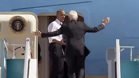 Obama Yells at Bill Clinton to Get on Air Force One - DayDayNews