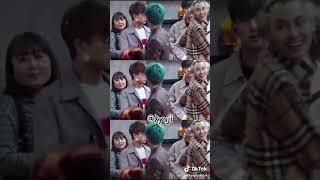P'Boun once turned his head back to look at P'Gun
