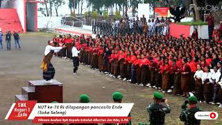 Paduan suara SMKN 1 Ende Upacara Kemerdekaan HUT ke-78 RI dilapangan pancasila Ende thn 2023