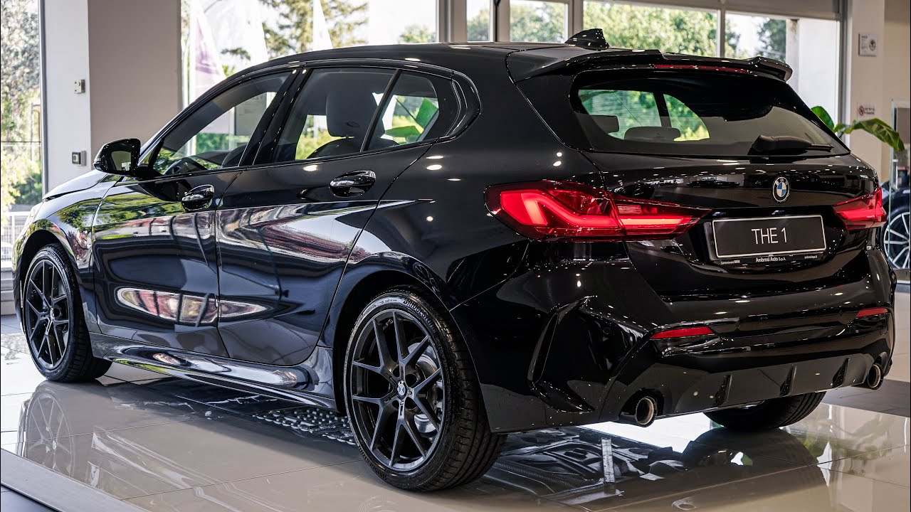2023 BMW 1 Series M Sport - Interior and Exterior Walkaround 