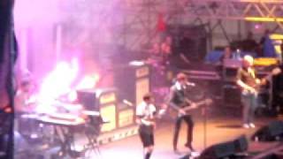 Franz Ferdinand - No You Girls live at Rock in Roma 2009