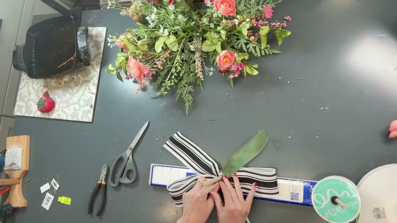 Spring Lantern Swag DIY: Quick Timelapse to Full Tutorial | Watch Now!