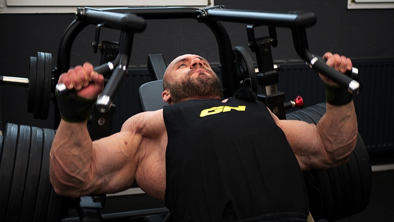 Mein komplettes Oberkörper Training im Invictus