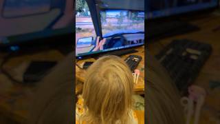 5-year-old plays driving simulator (BeamNG.drive) screenshot 4