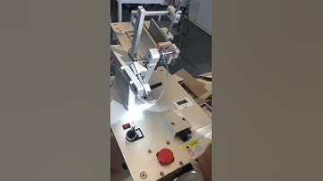 Tags automatically feeding and tagging machine