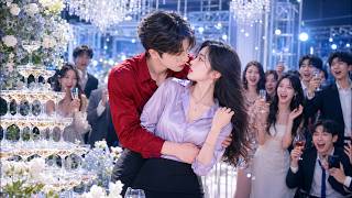 Crash amnesia erased first love;5 years later,CEO steals her back,she falls again【Caught in His Web】