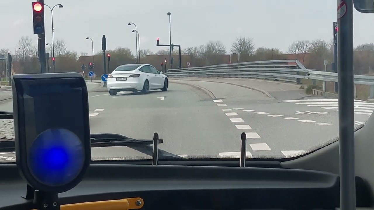 199 hele turen fra Vedbæk til Holte med bus 4101 en volvo