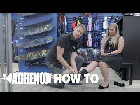 How to Fit an Open Heel Scuba Diving Fin | ADRENO Scuba Diving