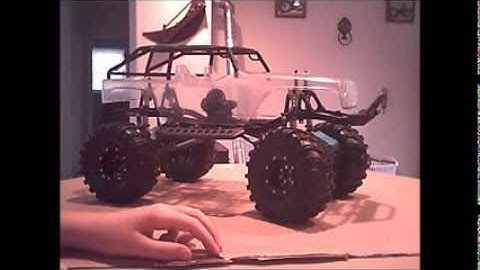 RC TRUCKS:Axial SCX-10 Recon G6 BUILD Pt 6
