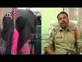 Online Sex Racket In Vizag | Police Nabbed Main Accused & 4 Girls | TV5 News