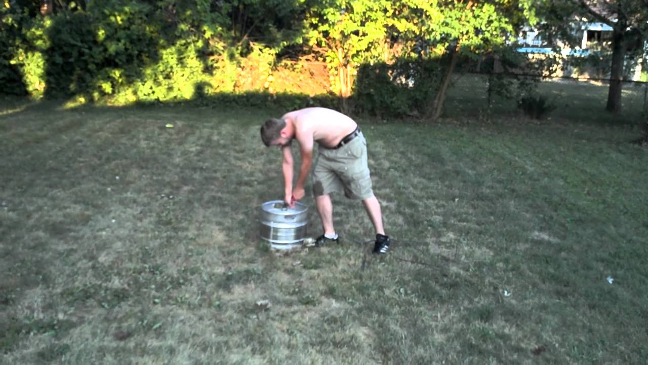 Rick depressurizing a keg YouTube
