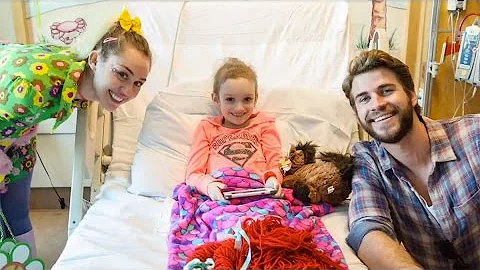 Miley Cyrus and Liam Hemsworth Visit Julia Davidso...