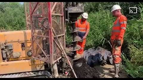 Cobra T15 piling rig on site (Meadowson Ltd)