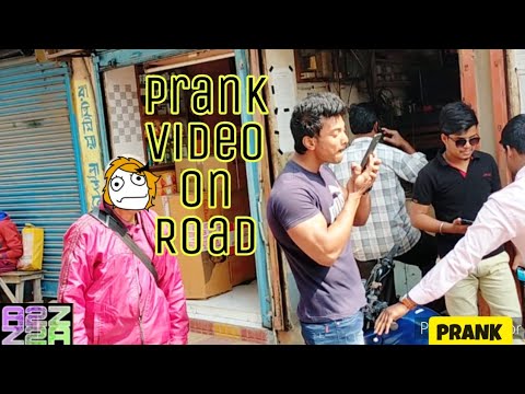 prank-video|dirty-nose-👃|-prank-on-road&shop&park|a2zz2a|
