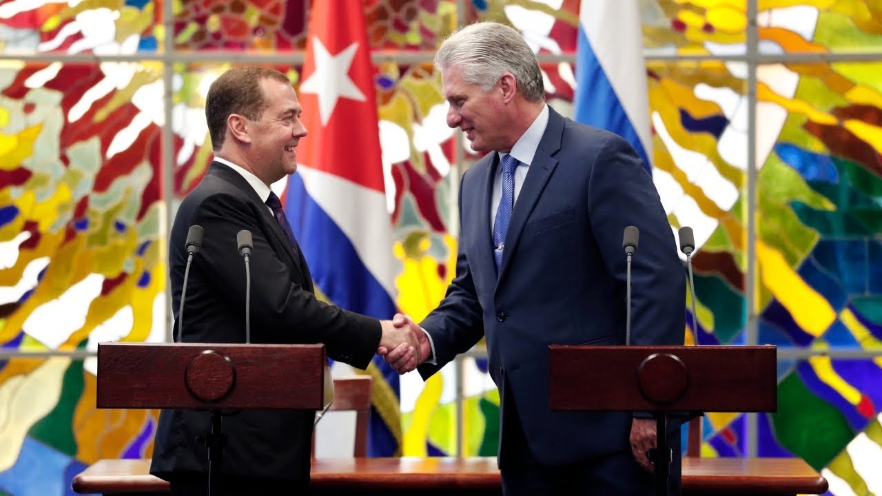 Куба и россия отношения. Медведев в Латинской Америке. Куба и Россия Дружба.