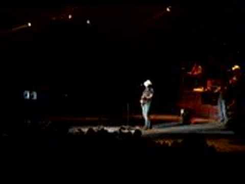 Brad Paisley- The Fishing Song - YouTube