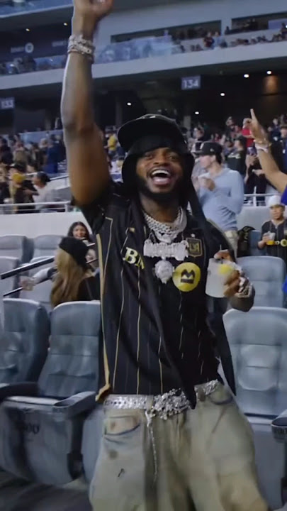 LA Is #Black & #Gold. Thank you #lafc For Hosting Me #diamondplatnumz #shorts #kenya #usa #football