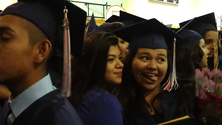 OjoXojo DienteXdiente je STEVEN ESCOBEDOGRADUATI...