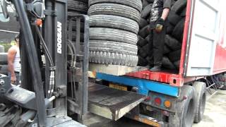 USED TYRES LOADING 131007 3)
