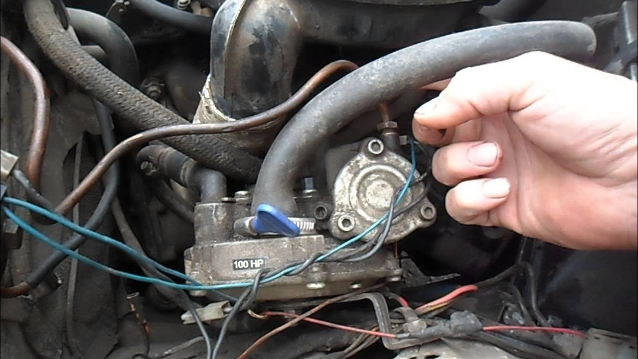 Обороты плавают на холостом ходу ваз 21099 карбюратор. Датчик давления топлива 1az-fse где находится. Заводится только с нажатым газом. Принудительный запуск на газу 4. Заводится только с нажатым газом.