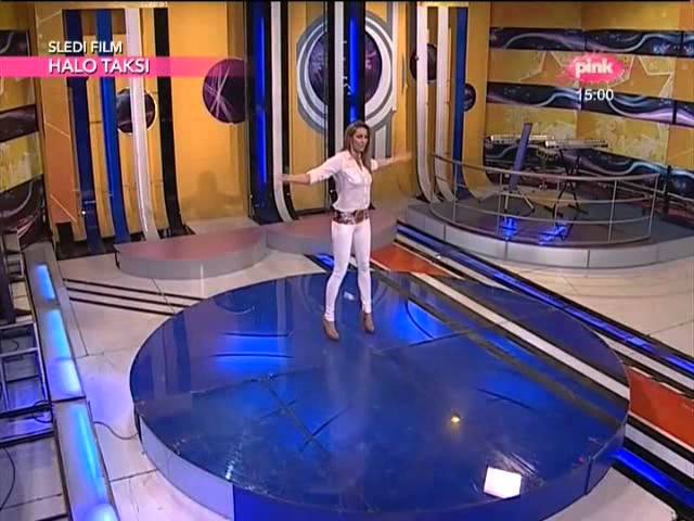 Rada Manojlovic - Marakana - Gold Muzicki magazin - (TV Pink 2012)