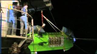 Raw Video Cameron Dives To Earths Deepest Spot