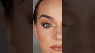 Warm soft glam Smokey wing using @m@makeupbymarioaster Mattes palette #eyeshadowtutorial