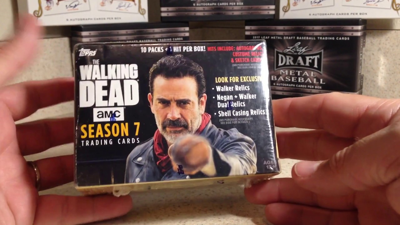 Opening a Blaster Box of Topps AMC The Walking Dead Season 7 Cards