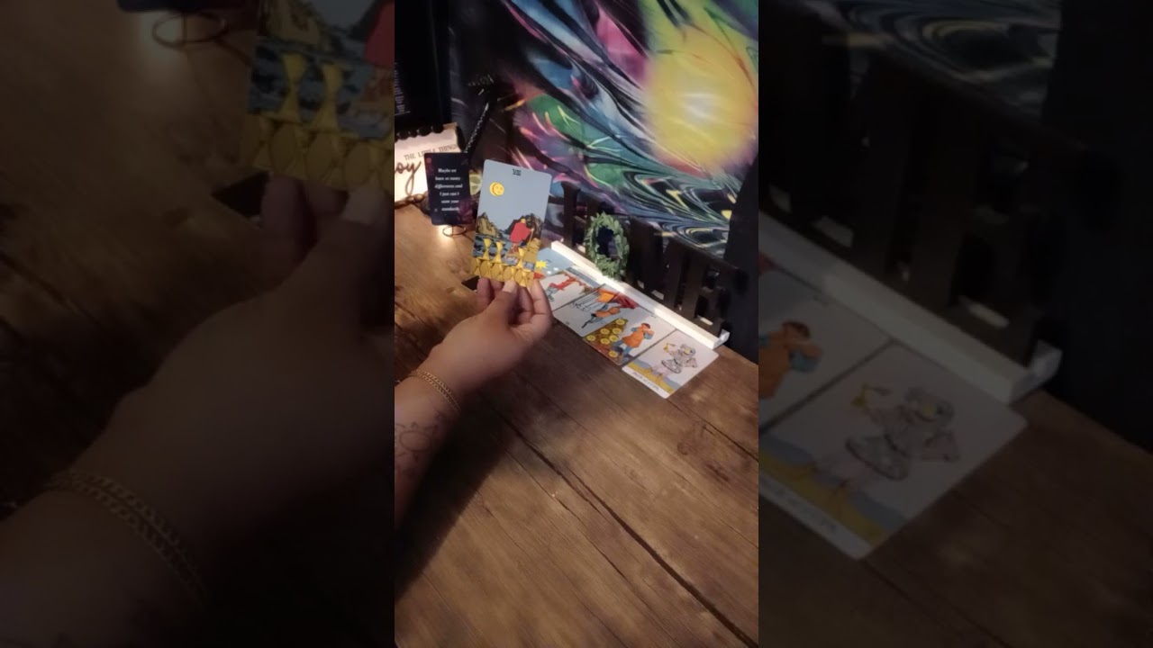 PISCES ♓ distance shows them that you're standing on business 