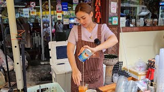 The Most Popular Coffee Lady in Bangkok - Ploysai Coffee - Thai Street Food by Foodie Camp 푸디캠프 3,310 views 1 month ago 3 minutes, 14 seconds