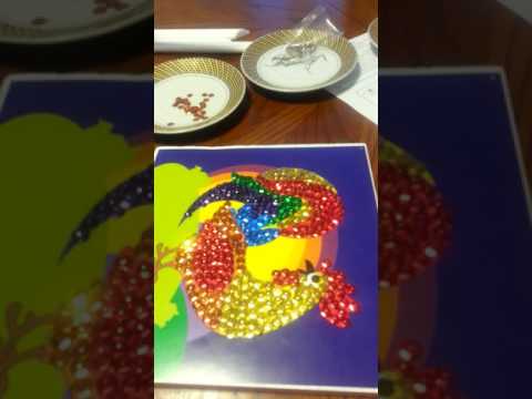 Творчество. Картина из пайеток.