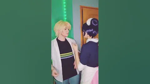 No, Adrian isn't in his room of course 🤭 #miraculous #miraculousladybug #tiktok #adrienagreste #kiss