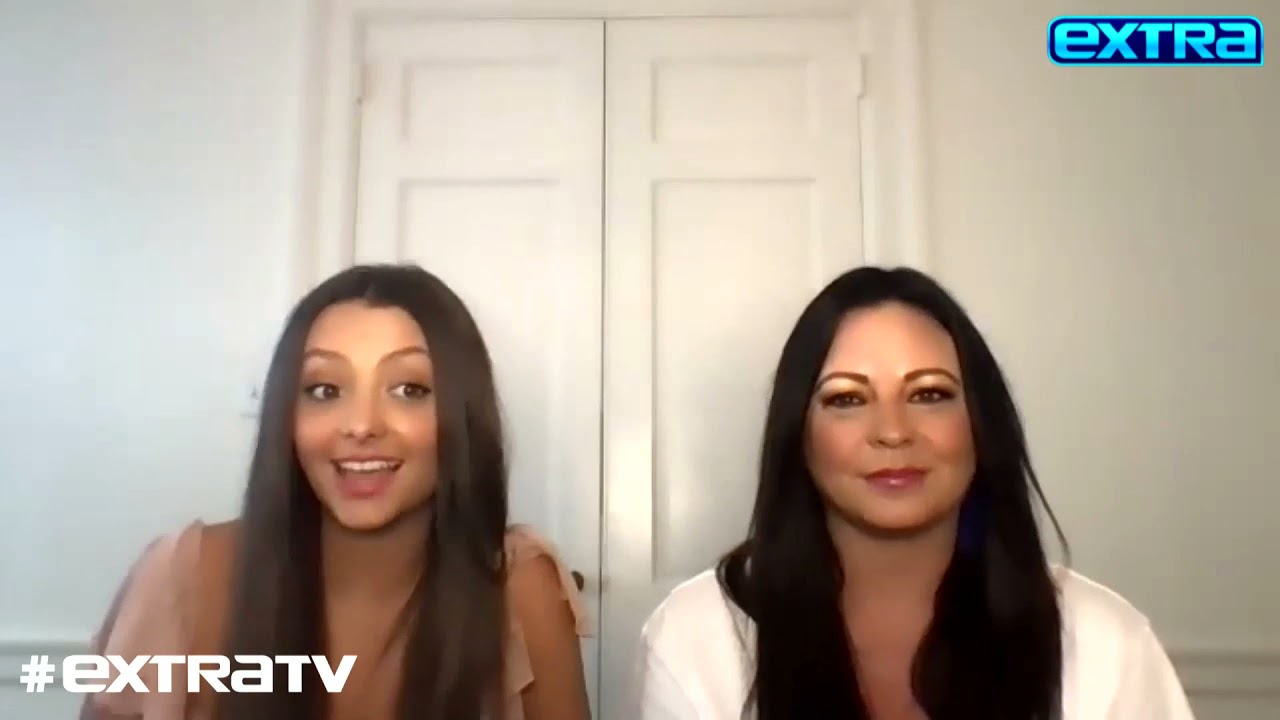 Sara Evans & Daughter Olivia Reveal Their Dream Guests for ‘Closet Chaos’