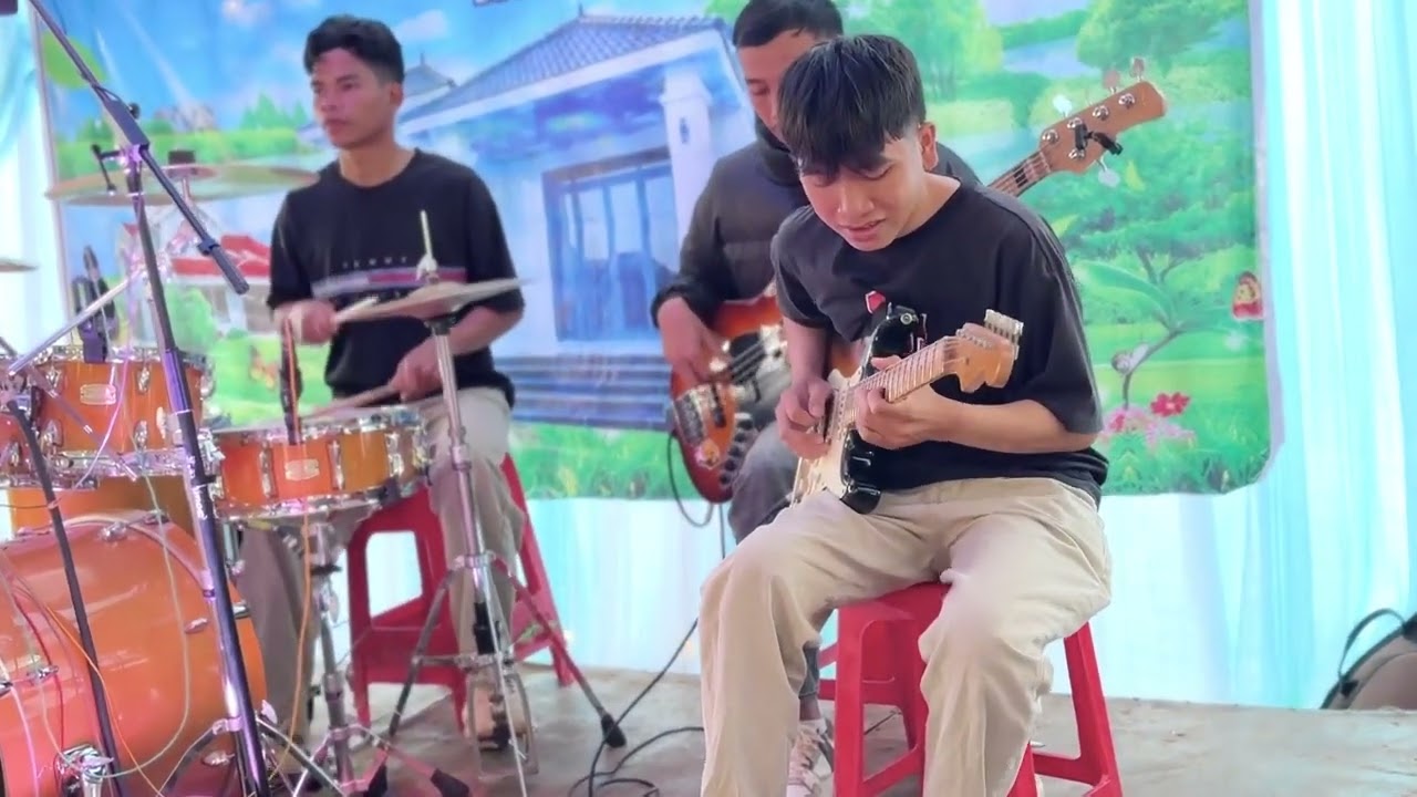 Hòa Tấu - Tuổi Thơ Và Con sông - Band Ama KaLin