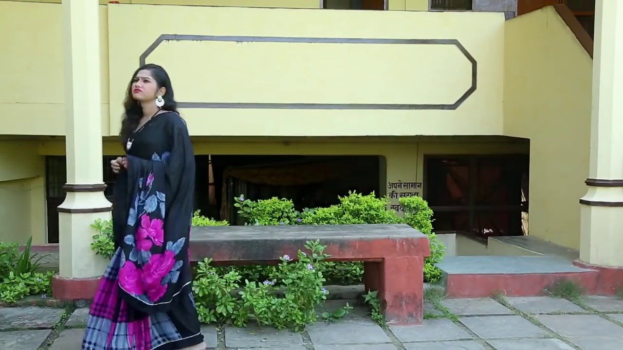 Hot video song - YouTube