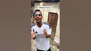 BRAZILIAN GUY SINGING Brazil Music Songviral Song Street Brazilian Brazilianmusic 