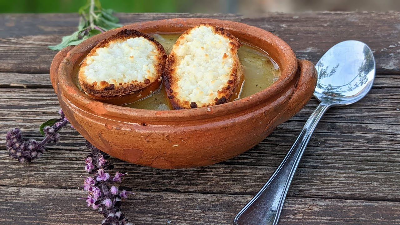 מרק בצל צרפתי מתכון טבעוני משובח