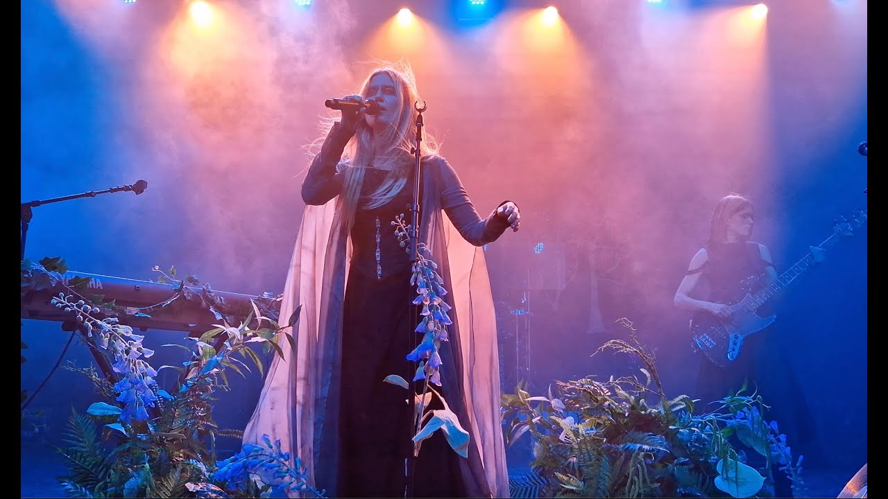 Myrkur - Like Humans | live in Vienna