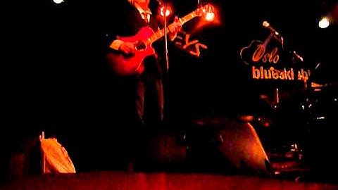 Danny Cavanagh (Anathema) - Are you there? acoustic live in Oslo