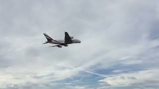 A6-EUV EK413 return to SYD-DXB by z F 95 views 4 months ago 15 seconds